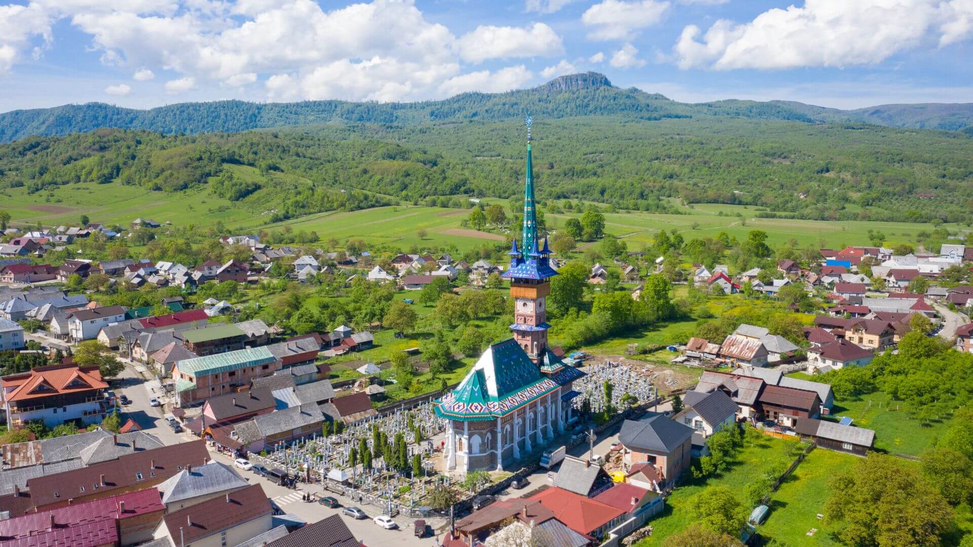 TOP 18 Obiective Turistice Maramures: Locuri De Vizitat - Zi Libera