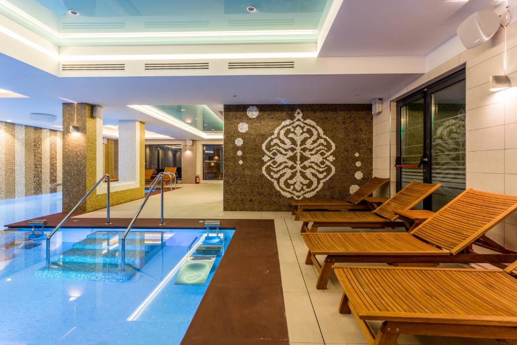 6. New Splendid Hotel & Spa - Adults Only (+16)