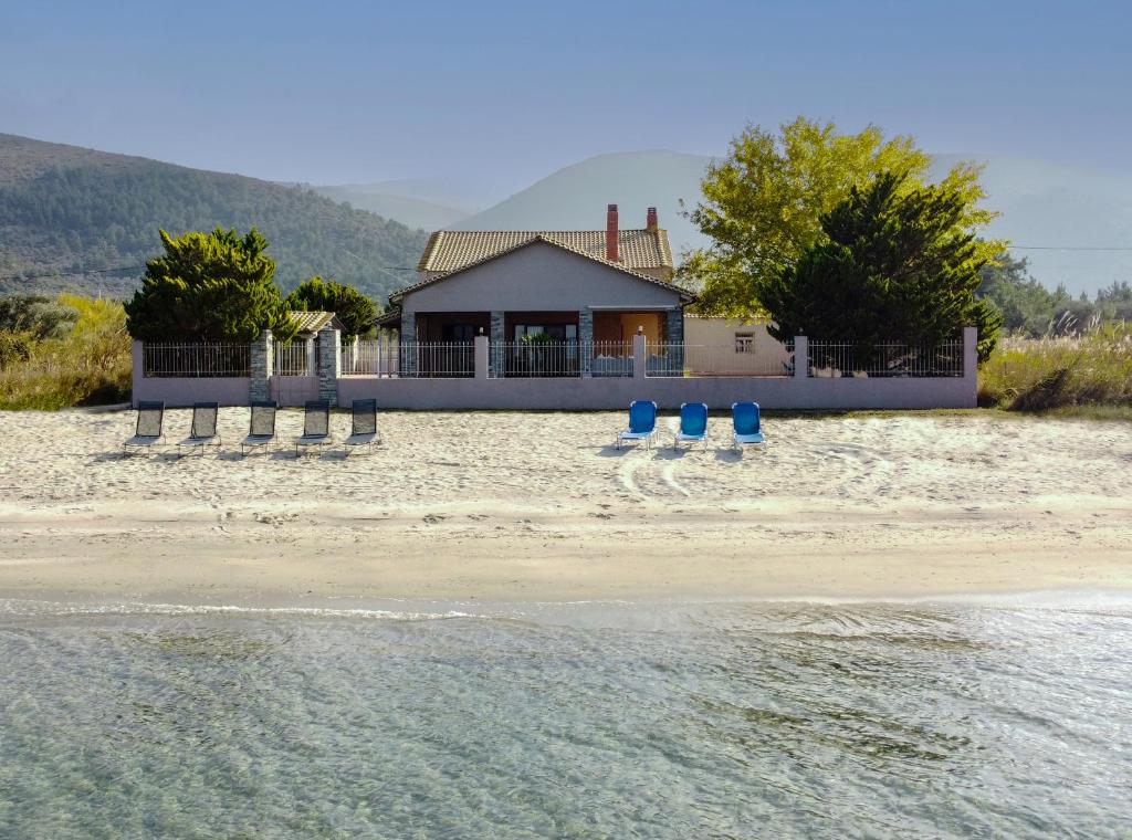 11. Unique Thasos Beach Villa